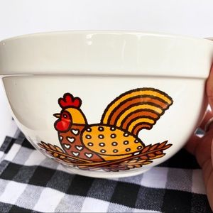 Vintage Dining - Vintage Farmhouse Bowl Vintage Dining - Vintage Farmhouse Bowl